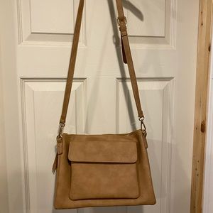 Crossbody purse